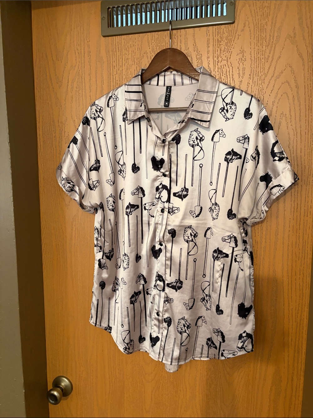 Woven Short-Sleeve Button-Up Blouse - White with Black Print